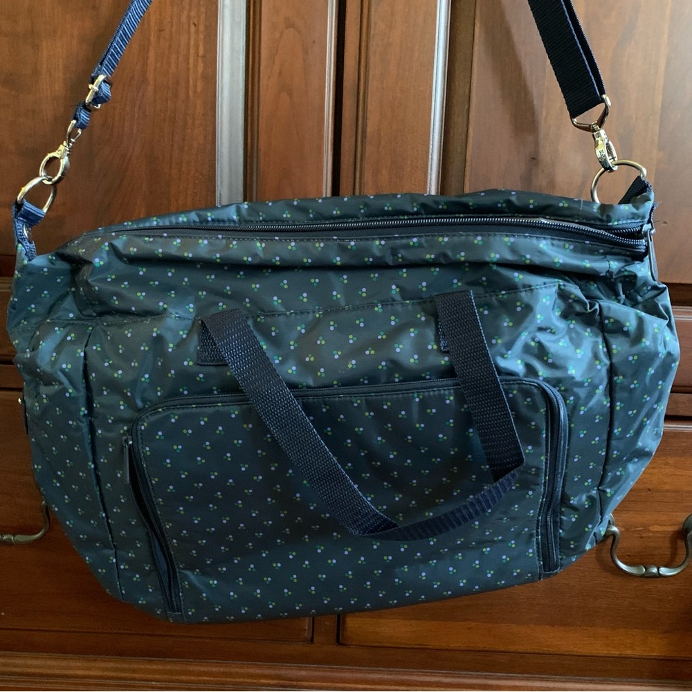 New Thirty One Essential Carry All Dot Trio Travel Diaper Bag Duffle Crossbody